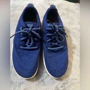 Allbirds super light weight wool runners blue size 9 wide shoes
